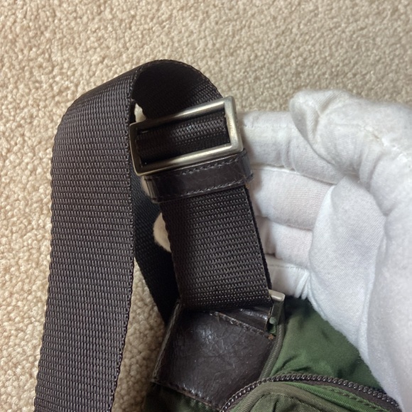 PRADA DARK GREEN NYLON CROSSBODY MESSENGER SHOULDER BAG - Picture 8 of 9